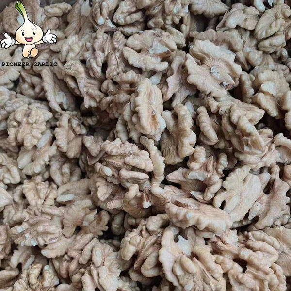 Xinjiang Crop New Walnut Kernel Light Amber 1/2 Walnut Kernels